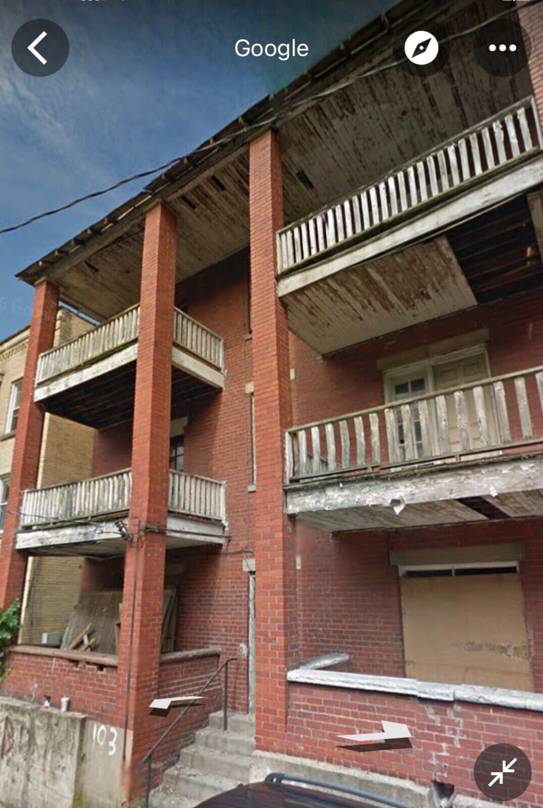 6 Unit Brick Apartment Building West Virginia Close To Kentucky - Tennessee