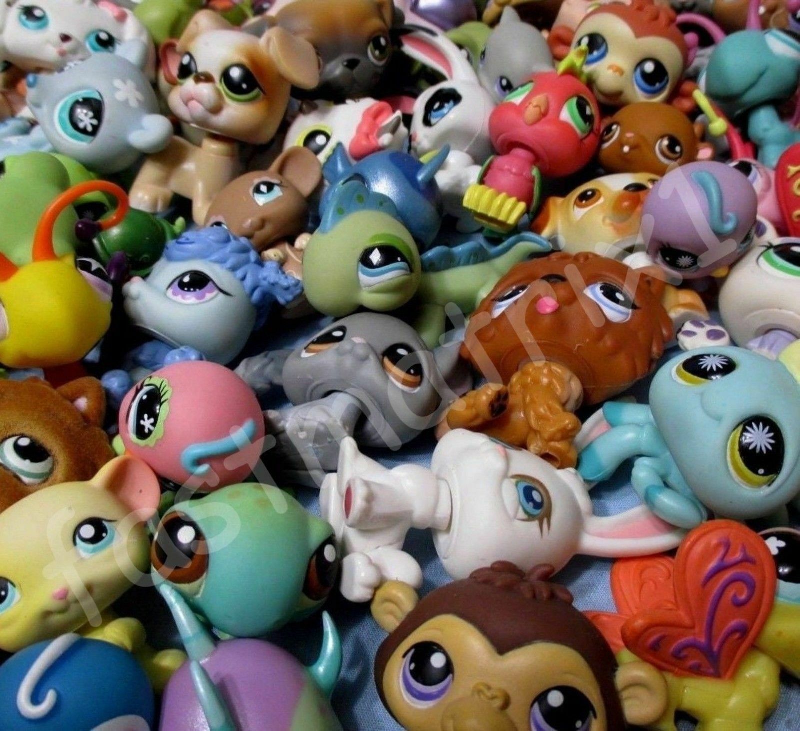 Littlest Pet Shop Lot 10 Pcs Random Figures And 3 Accessories Authentic Lps